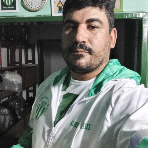 Jaqueta Corta vento Clube Santa Rosa de Futebol